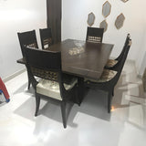 (DIN 18) Stylish Diner Table